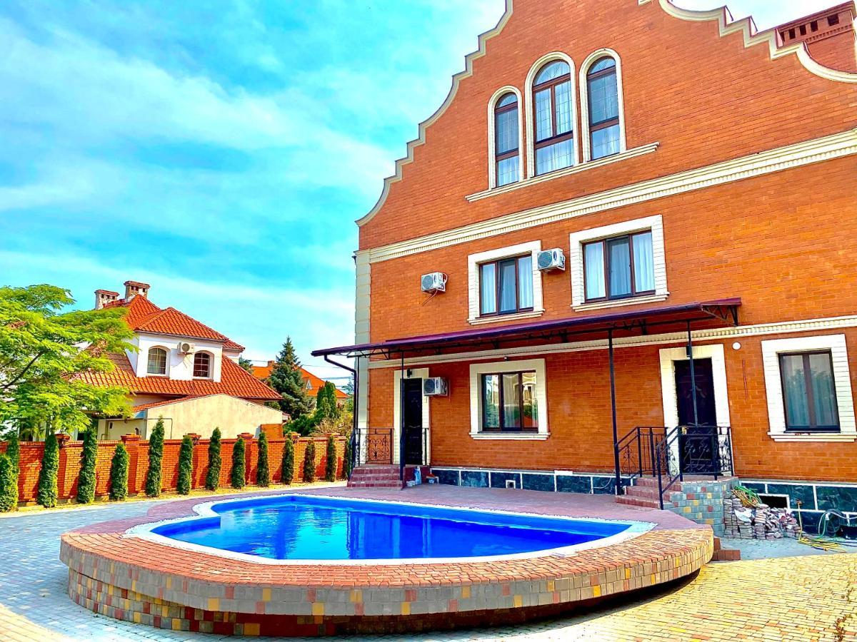 Villa Alfredo Odessa Exterior foto